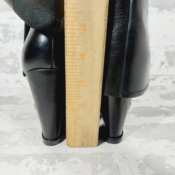 New Vince Camuto Tibani Black Leather Foldover Shaft Knee High Boot. M53
